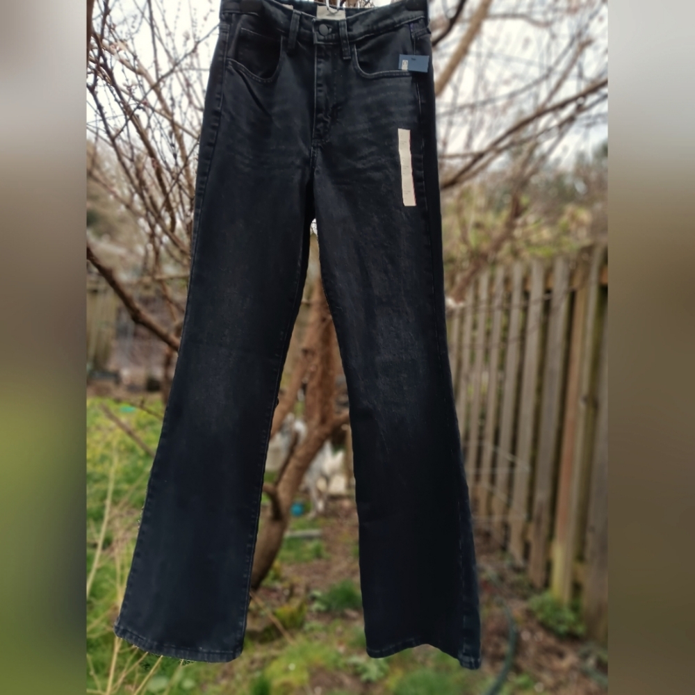 Universal Thread size 4 long